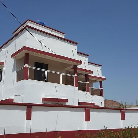 Coco Island Hotel Banjul Bagian luar foto