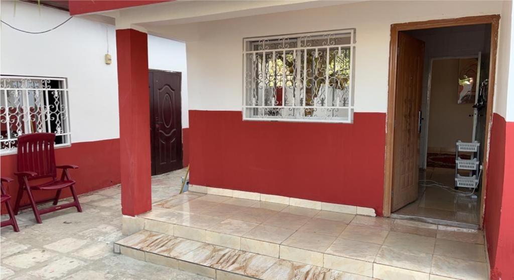 Coco Island Hotel Banjul Bagian luar foto