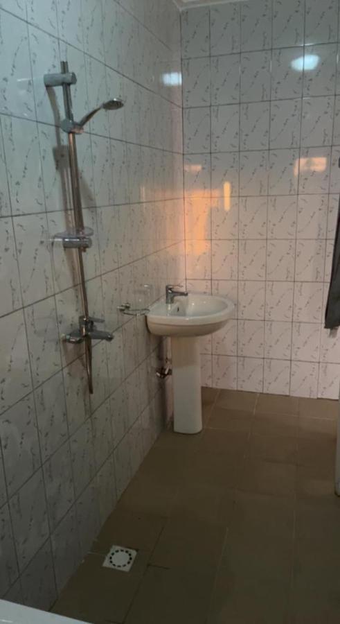 Coco Island Hotel Banjul Bagian luar foto
