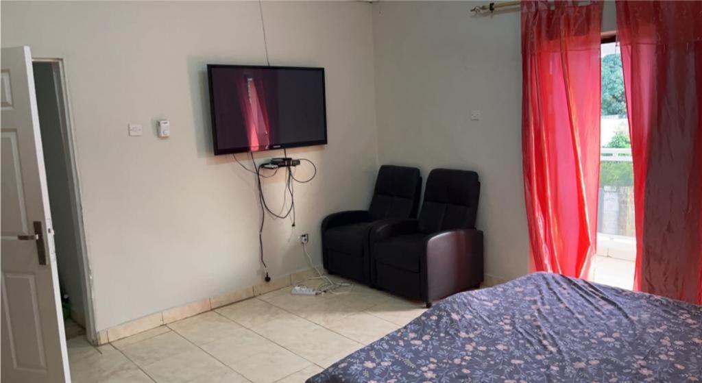 Coco Island Hotel Banjul Bagian luar foto